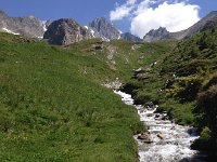 IMG 2771  looking up the stream toward La D. de P.