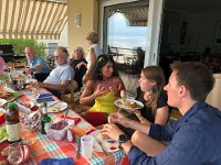 IMG 9129  Eva and Nikki converse