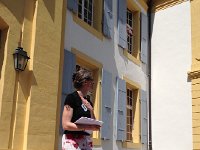 IMG 1584  art historian leading the tour