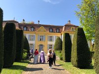 IMG 7233  leaving via the front drive