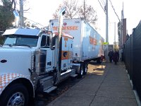 IMG 4628  18 wheeler for UT team