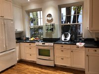 IMG 1186  fully equipped kitchen