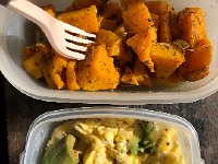 IMG 0534  our lunch at a road side shelter