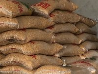 IMG 1036  cracked corn!