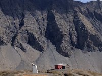 IMG 3521  hut and blaze art