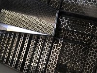 IMG 0074  trippy staircase in the station