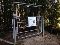 IMG 3731  The latest in gates through fences, must cost a fortune