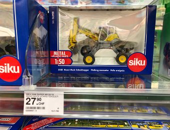 21-22 August Discoveries in the Mueller Toy Section