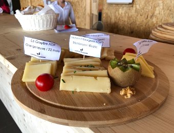 20 July Fete de Fribourg, Parade