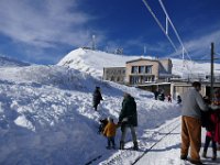 But lots of kids on their way to visit Pere Noel