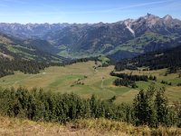 then I went along the ridge of Wistätthore. That's Spillgarten on the right, which I visited earlier this year.