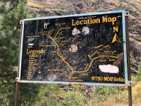 We came from the right and were now going to go up the trail on the left