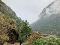 We let the strongest showers pass and then continued on the trail