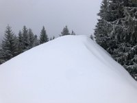 Snowy ridge at Chammossale