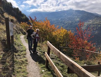 18 October La Voie des Erables w J and M