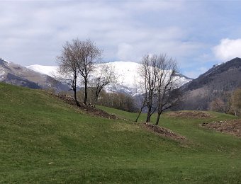 16 April Hike around Cademario