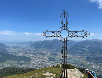 10 August Dent de Valorette with C, G and S