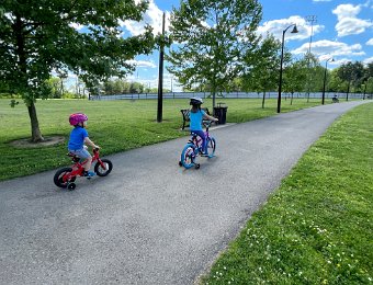 13 May Shelby Bottoms and Bird Feeders