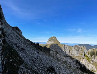 11 October Rochers de Naye