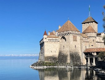 10 April Villeneuve (1iere votation) and Montreux