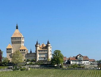 27 April Morges to Lully via Vufflens-le-Chateau