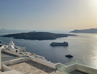 25 May Milos to Santorini