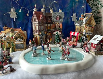 14-15 December - Christmas Lunch at B and B's (Mt Pelerin)