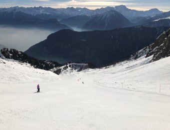 1 March - Skiing Les Marecottes