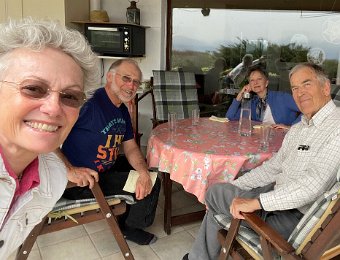 8 April - Tulips in Morges, Lunch in Lully