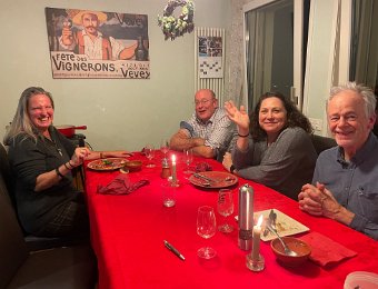 13 December DemsAbroad Holiday Potluck and Meetup