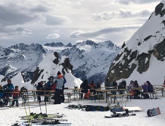 15 February - Skiing Les Marécottes