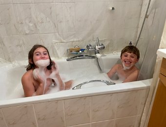 21 July - Val, Liam and Ian Arrive in Montreux