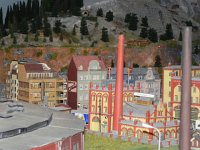 DSCN5000  Building details